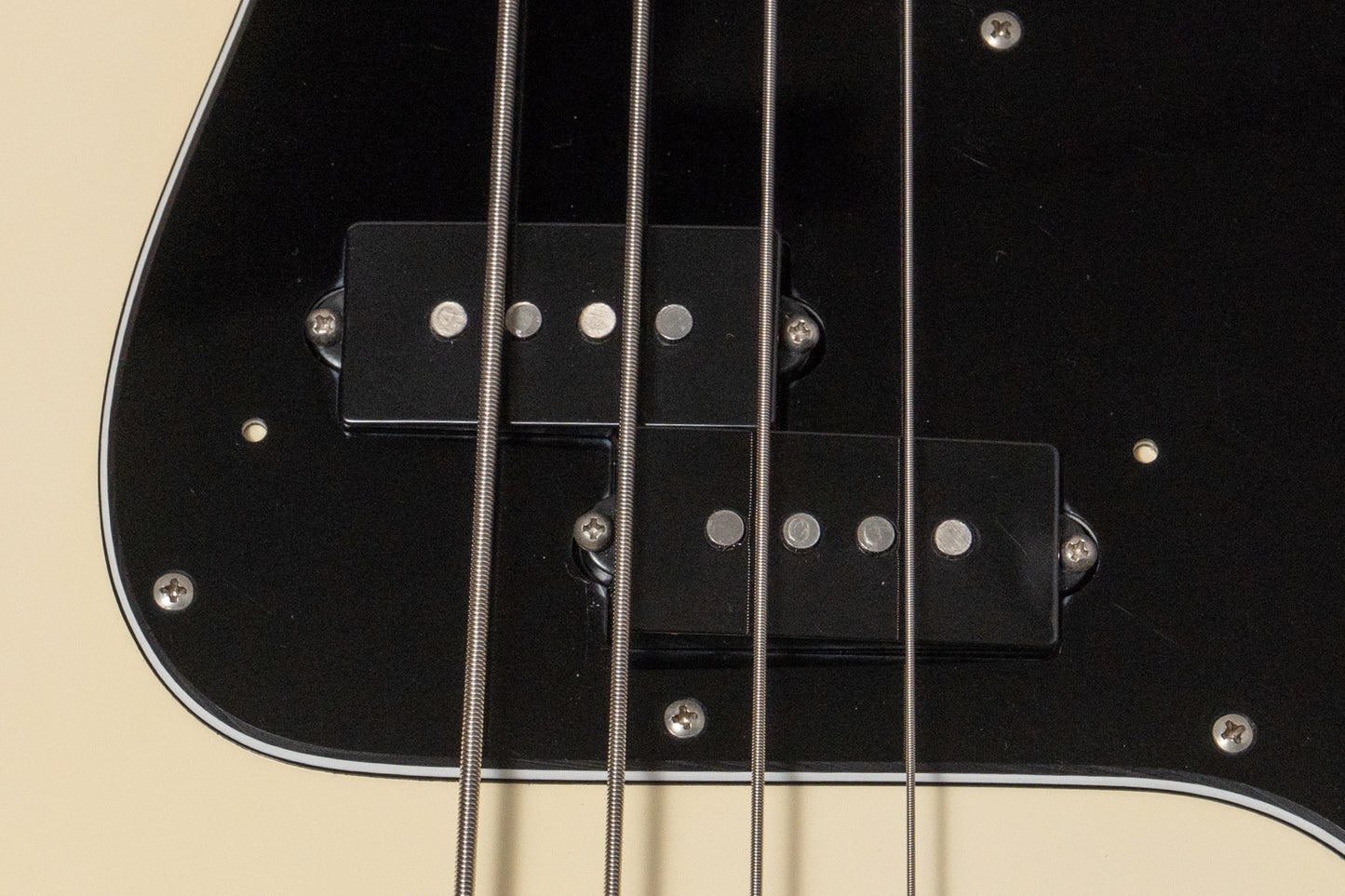 【used】Fender Japan / PB70-70US OWH 2004～2005 4.115kg #R053651 Crafted in Japan【GIB Yokohama】