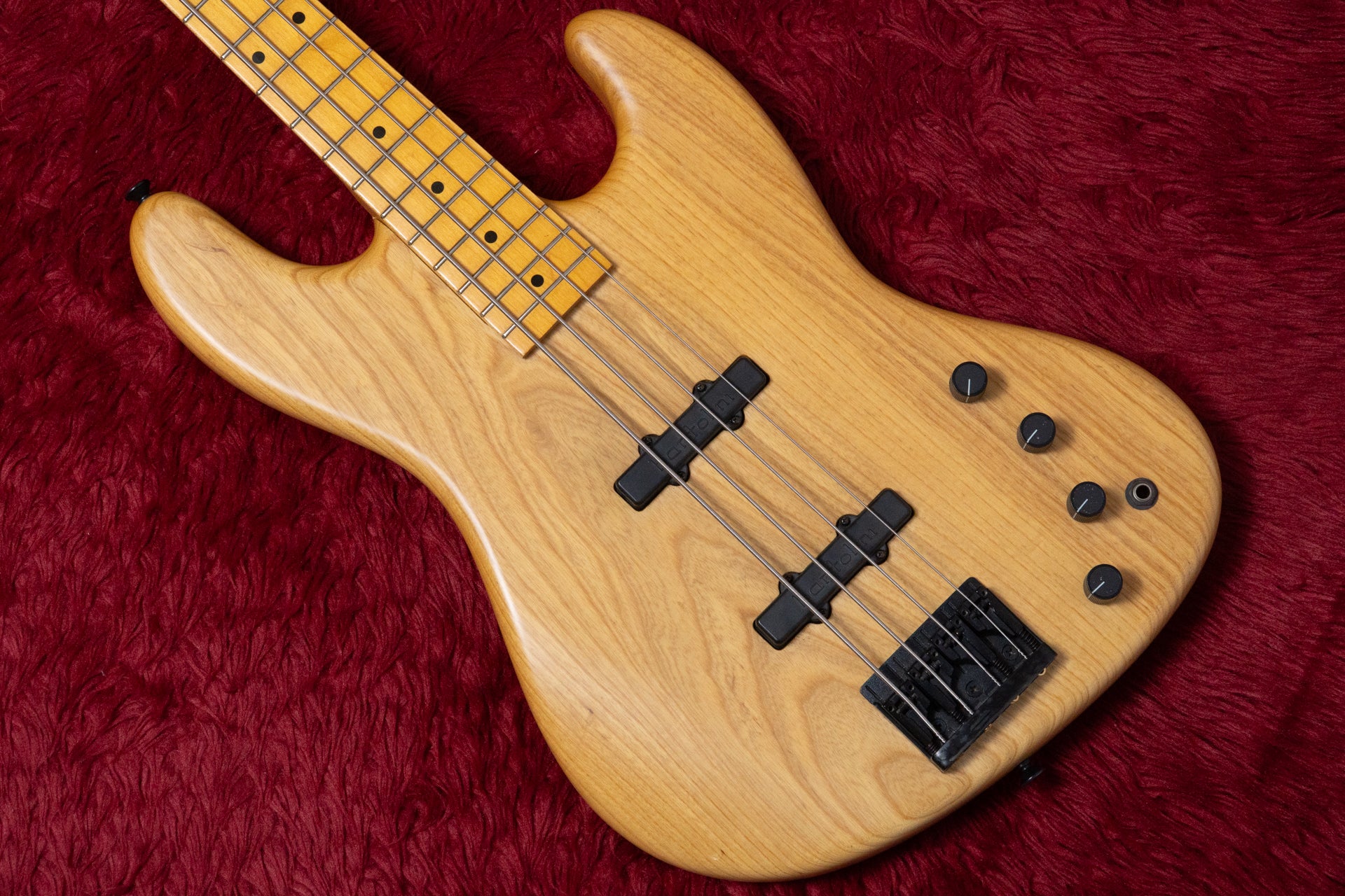 Bass Shop Geek IN Box