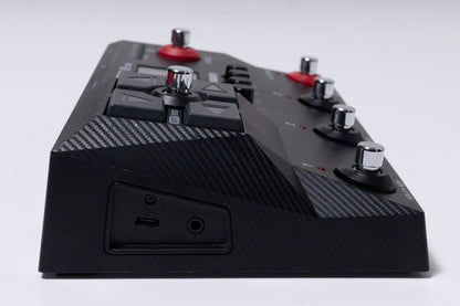 【used】ZOOM / B2 Four【GIB Yokohama】