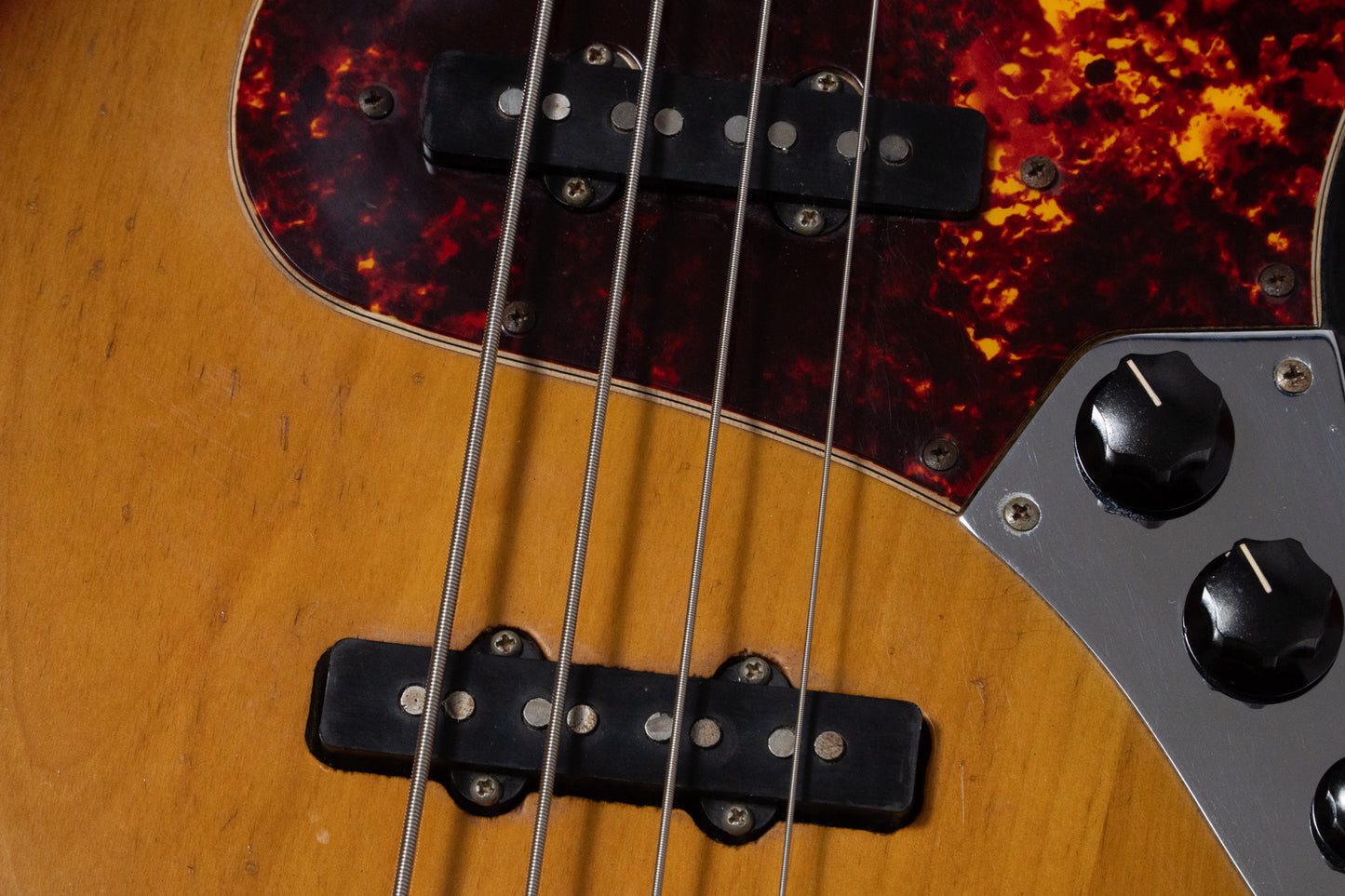 【used】Fender / 1973 Jazz Bass 3TS 4.030kg #410106【GIB Yokohama】