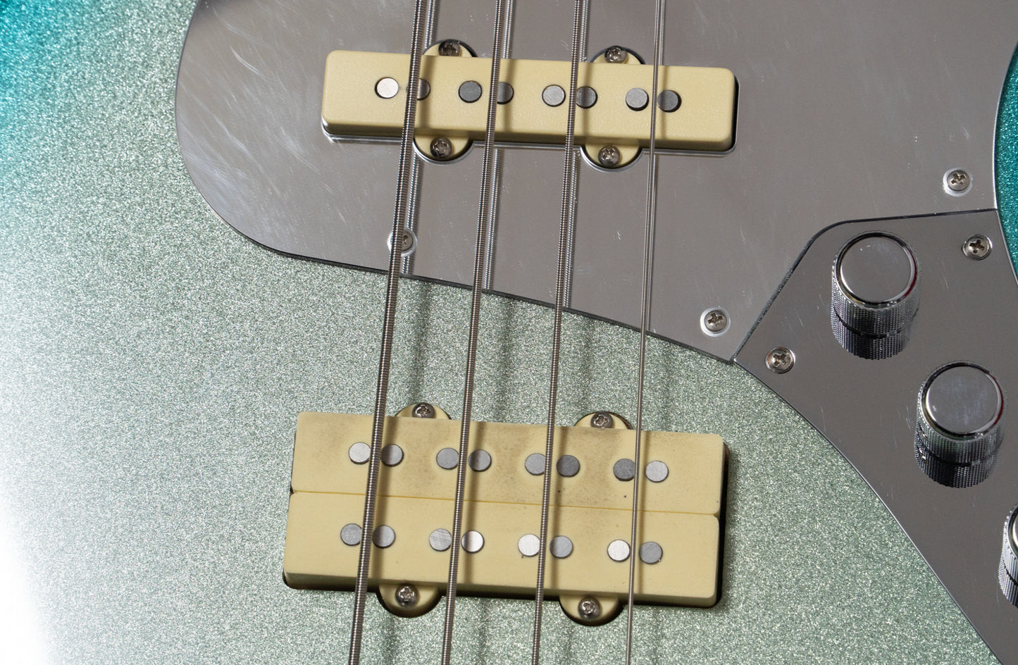 【used】Fender / Blu DeTiger Jazz Bass Sky Burst Sparkle Passive mod. 2024 3.740kg #MX24007408【GIB Yokohama】