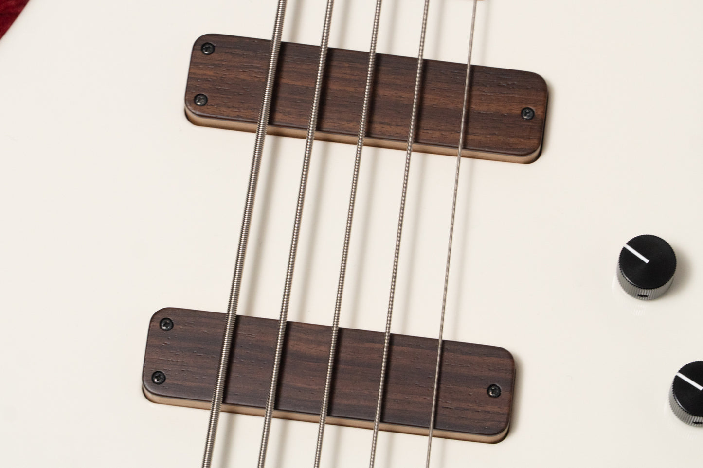 【new】JIENIE BASSES / Essential MJ-5 White 3.860kg【GIB Yokohama】