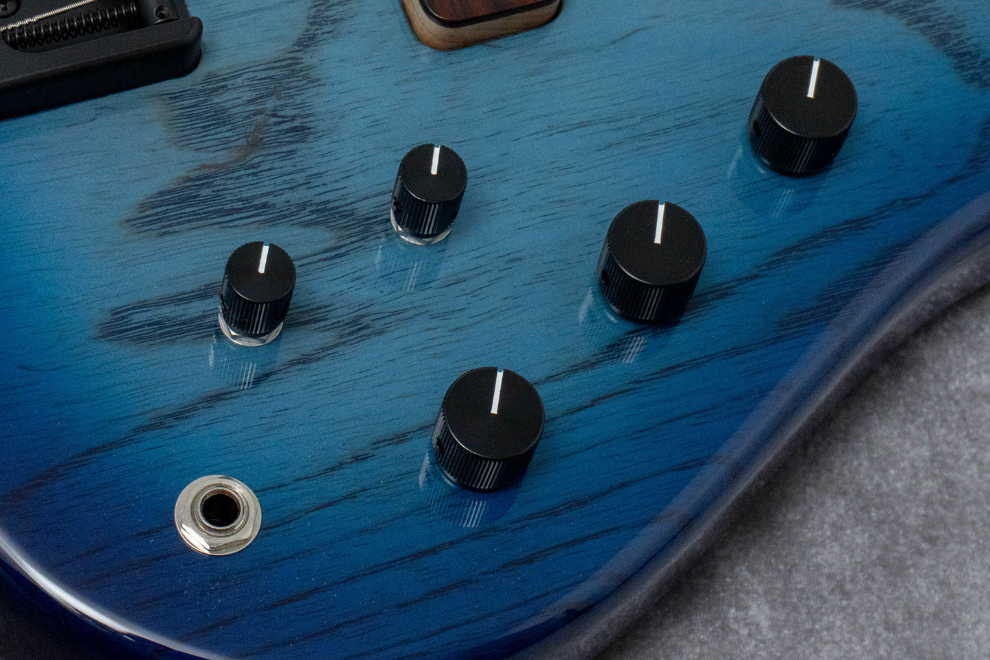【new】JIENIE BASSES / Essential MJ-5 Transparent Blue 3.955kg【GIB Hyogo】