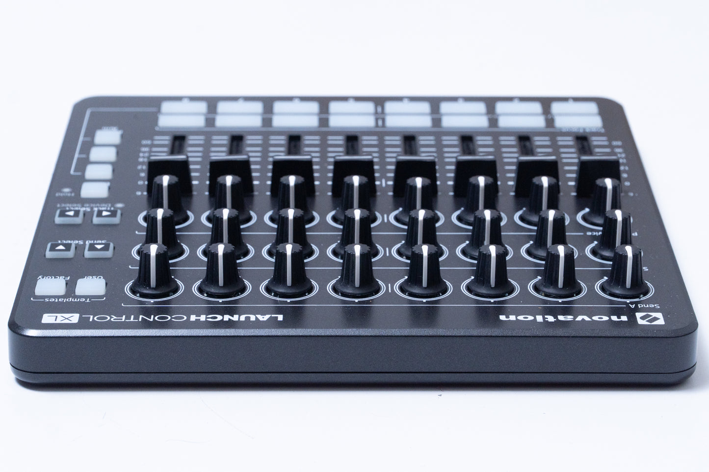 【used】Novation / LAUNCH CONTROL XL MIDIコントローラー【GIB Yokohama】