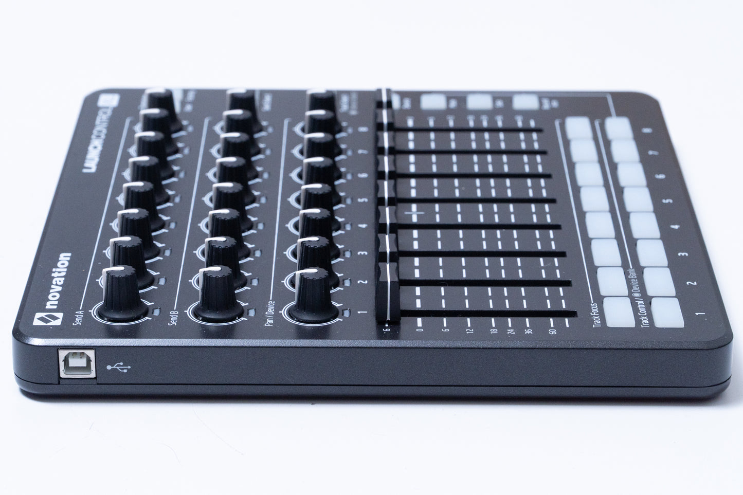 【used】Novation / LAUNCH CONTROL XL MIDIコントローラー【GIB Yokohama】