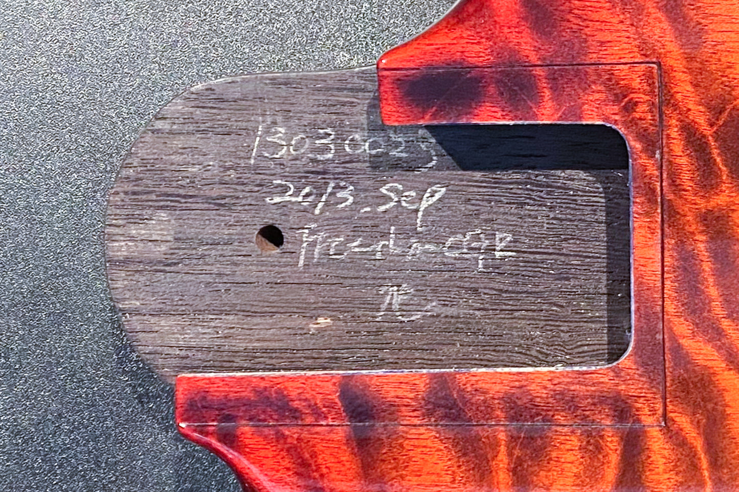 【used】Freedom Custom Guitar Research / Dulake 4st YBC 2013 4.355kg #13030023【GIB Yokohama】