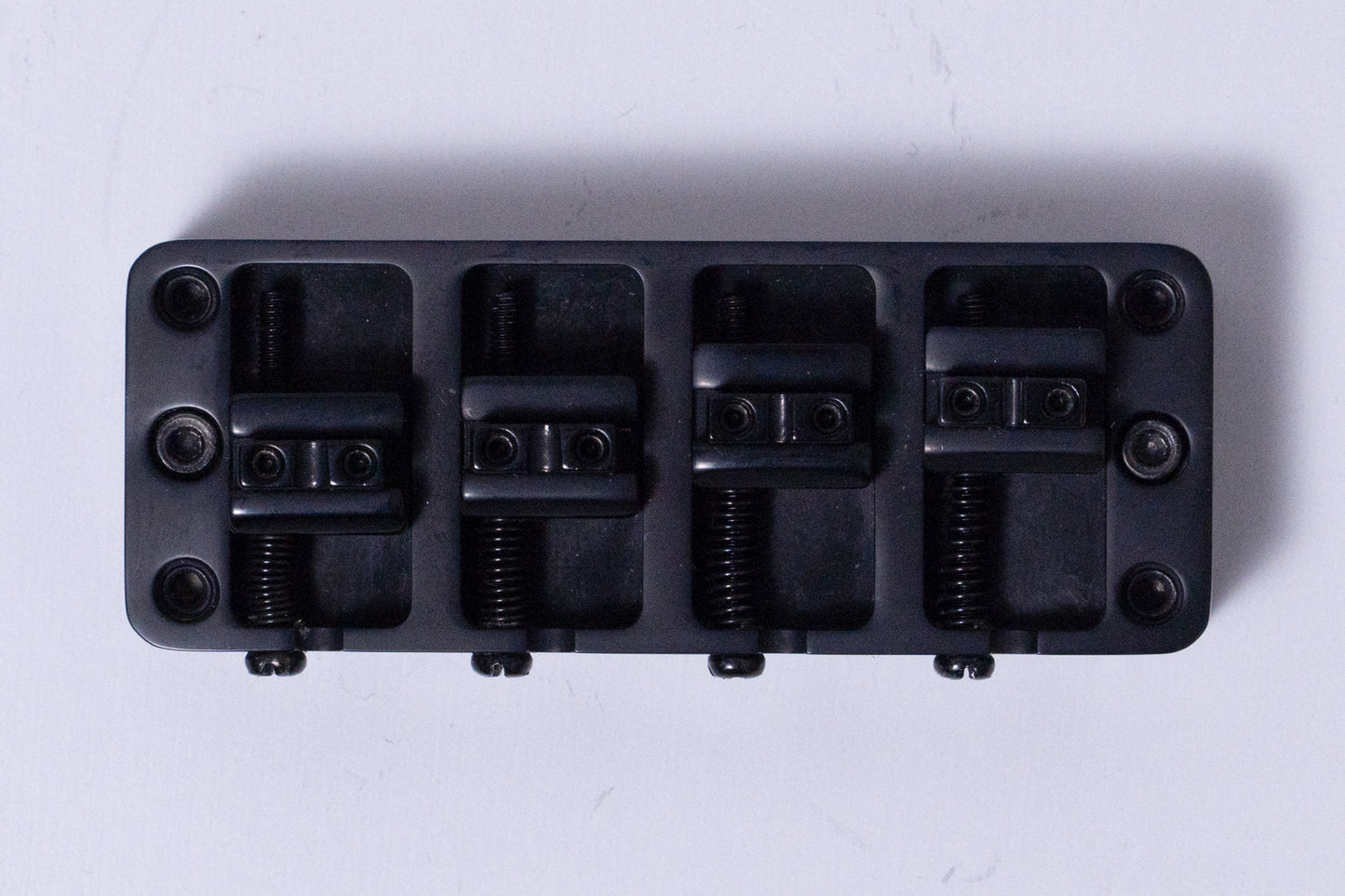 【used】Warwick / 2-Piece 3D Bridge & Tailpiece 4-String Black【GIB Yokohama】【price included SHIPPING & IMPORT TAX & VAT】