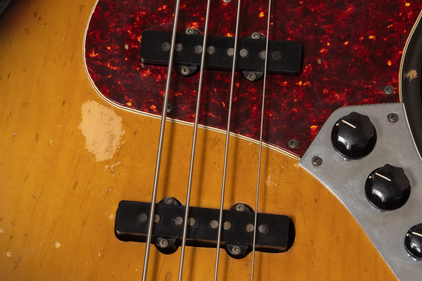 【used】Fender / 1973 Jazz Bass 3TS 4.240kg #347783【Consignment】【GIB Yokohama】