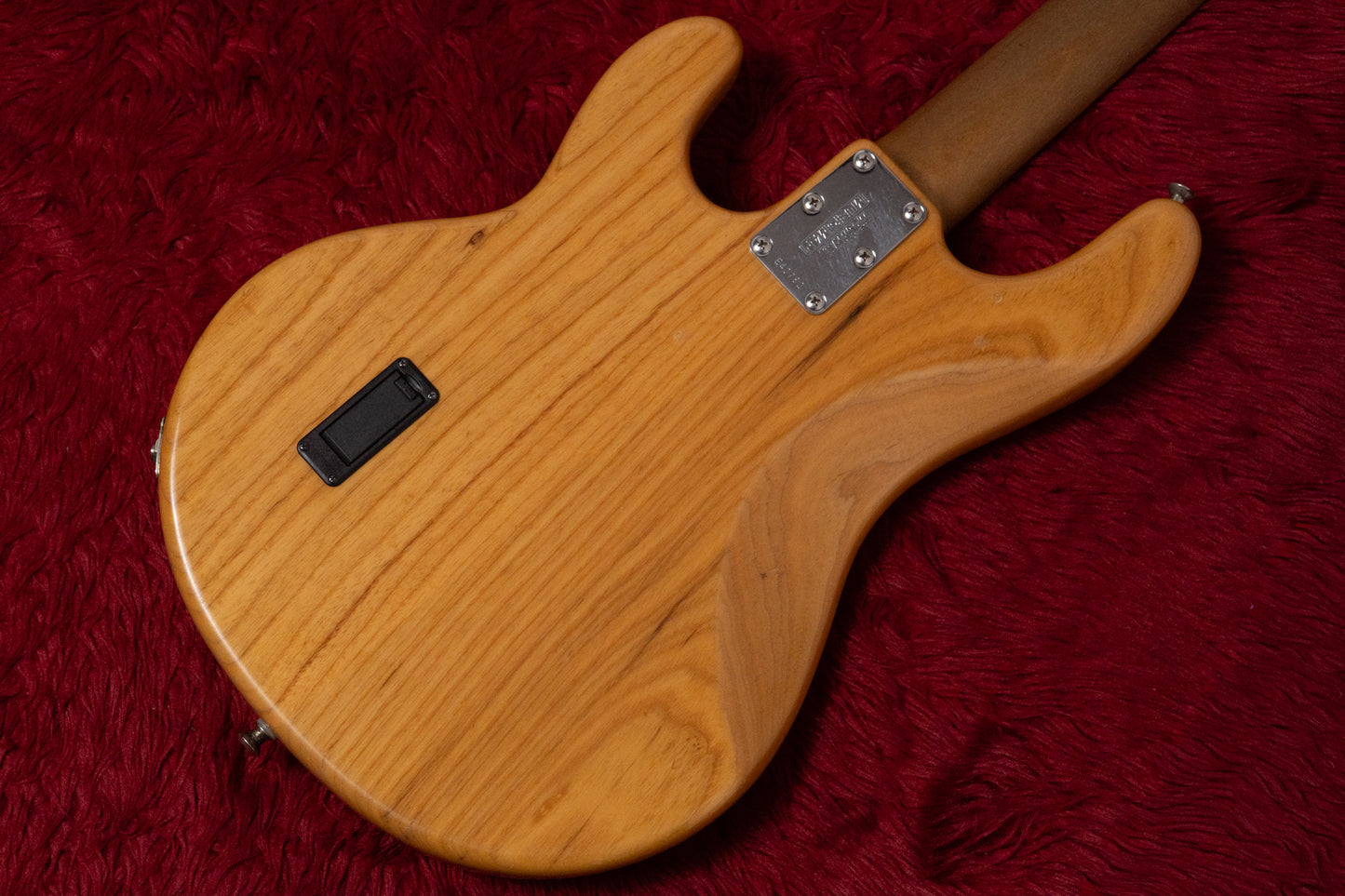 【used】Ernie Ball Music Man / Stingray NAT 2004 4.205kg #E43782【GIB Yokohama】