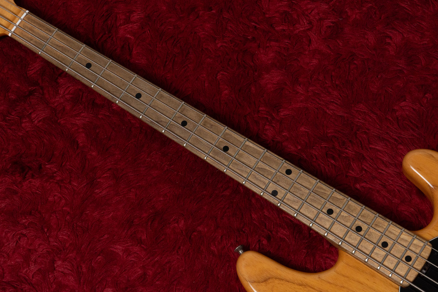 【used】Ernie Ball Music Man / Stingray NAT 2004 4.205kg #E43782【GIB Yokohama】