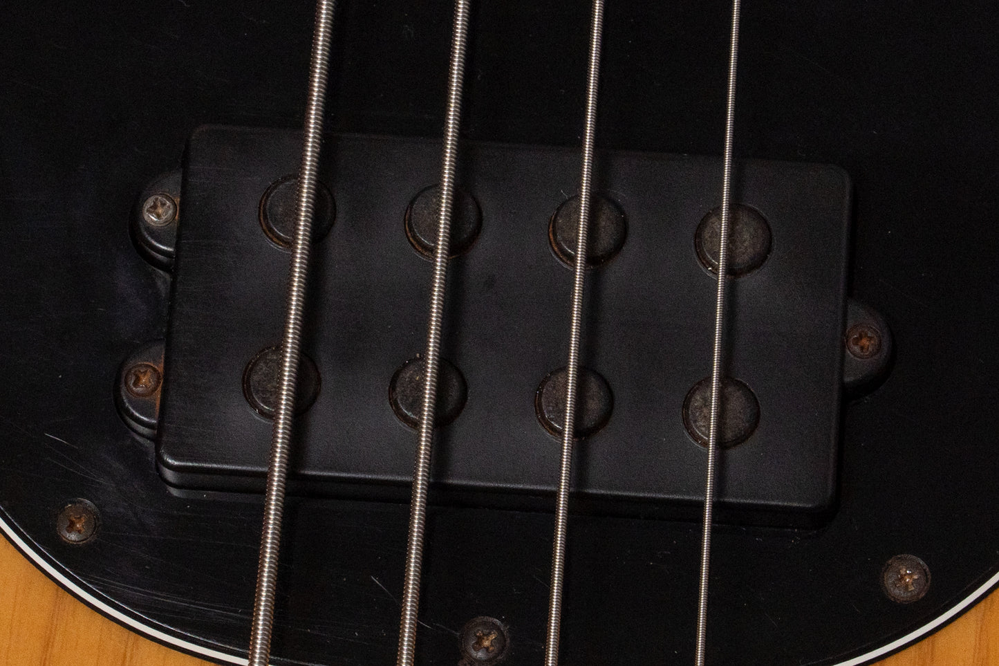 【used】Ernie Ball Music Man / Stingray NAT 2004 4.205kg #E43782【GIB Yokohama】