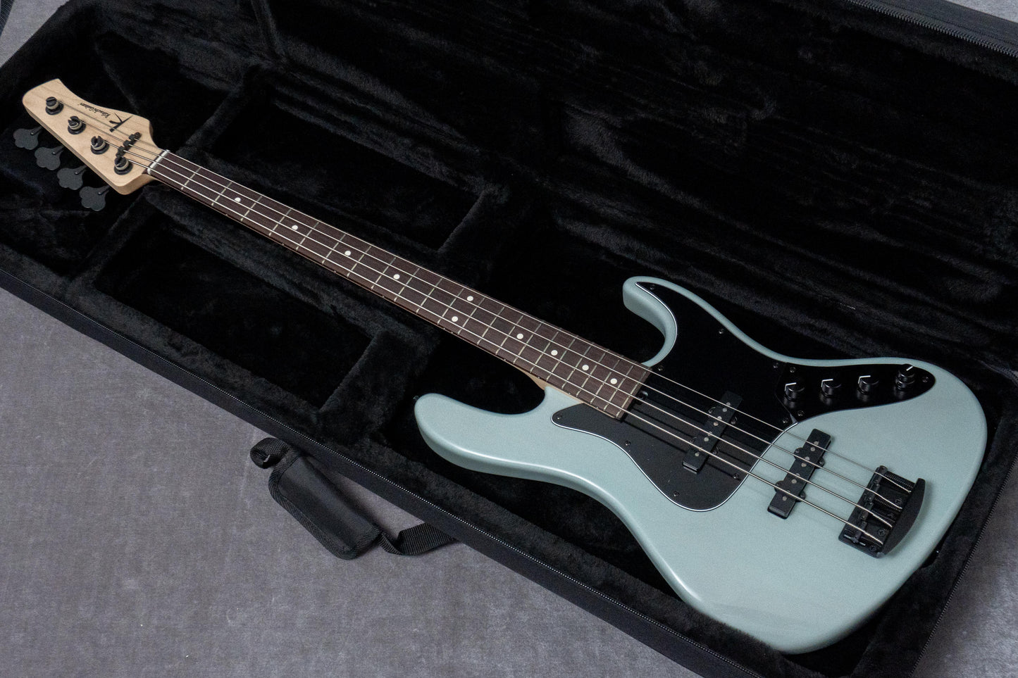 【new】Kikuchi Guitars / Hermes RV4 LE Trans Sonic Blue 3.670kg #623【GIB Hyogo】【Plek-adjusted】