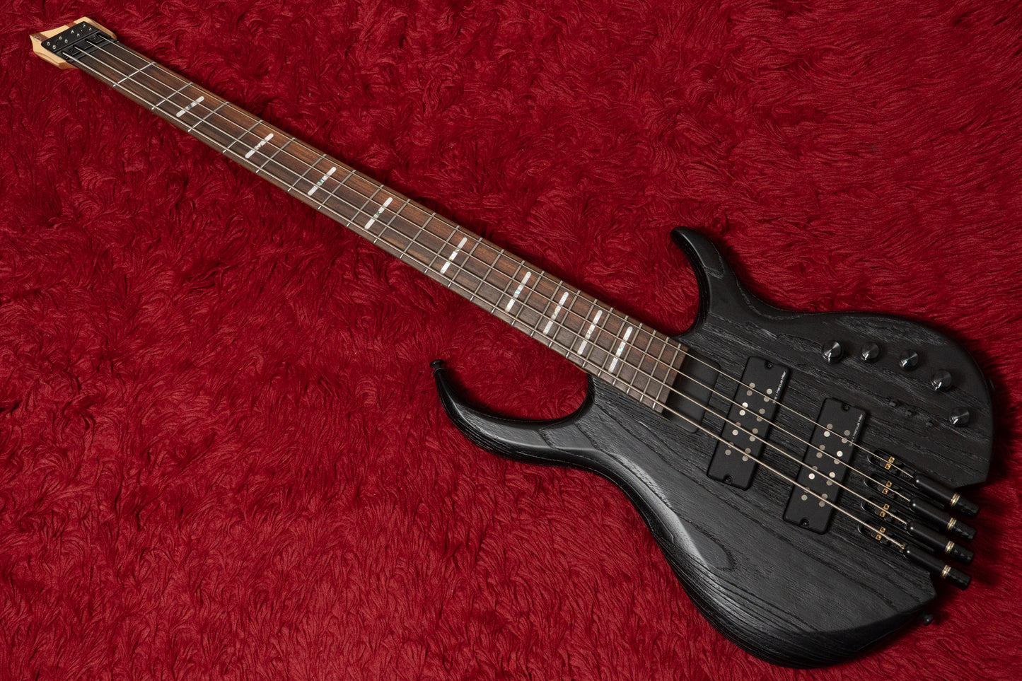 【new】Sire / M6-4 BK.S 3.290kg #2N25H10426【GIB Yokohama】