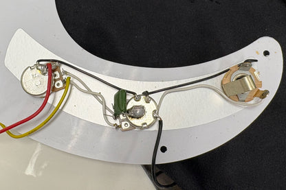 【used】woofy basses / ONE series Woo 5 White 4.115kg【GIB Yokohama】