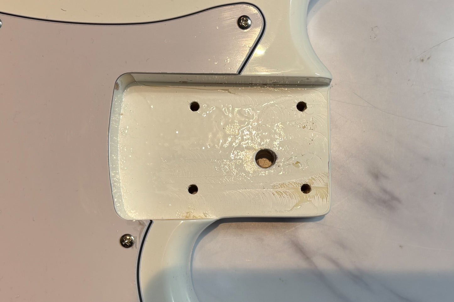 【used】woofy basses / ONE series Woo 4 White 4.465kg【GIB Yokohama】