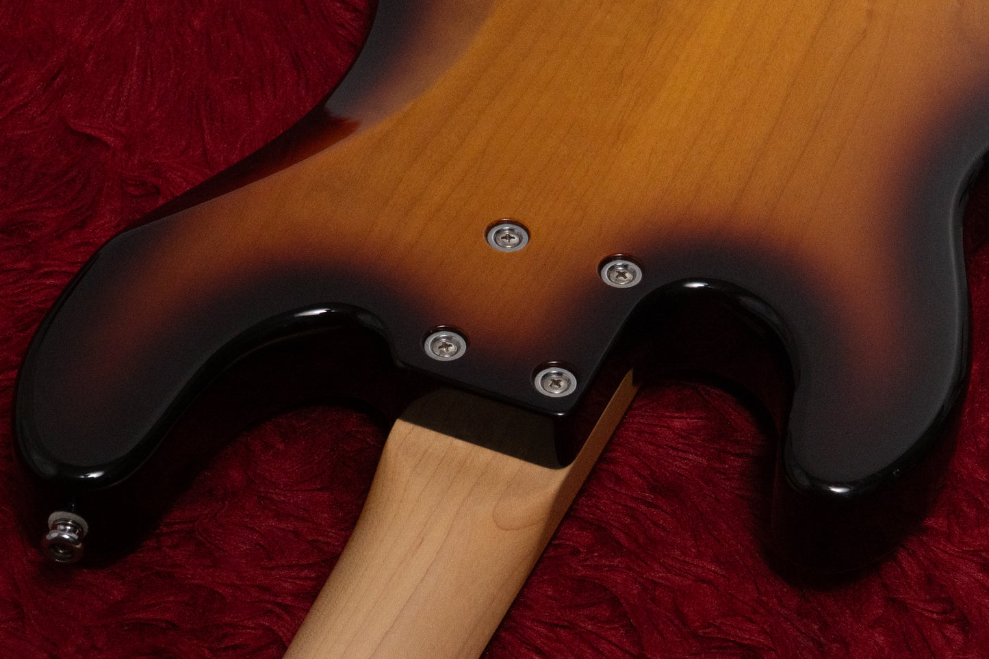 【used】Lakland / SL44-64/R Hinatch Signature Bass 3tone sunburst 4.190kg #S1550302SL【GIB Yokohama】