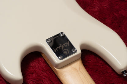 【used】AV Basses / AVP5 LH WH 4.115kg #AVP5-2020-13【GIB Yokohama】