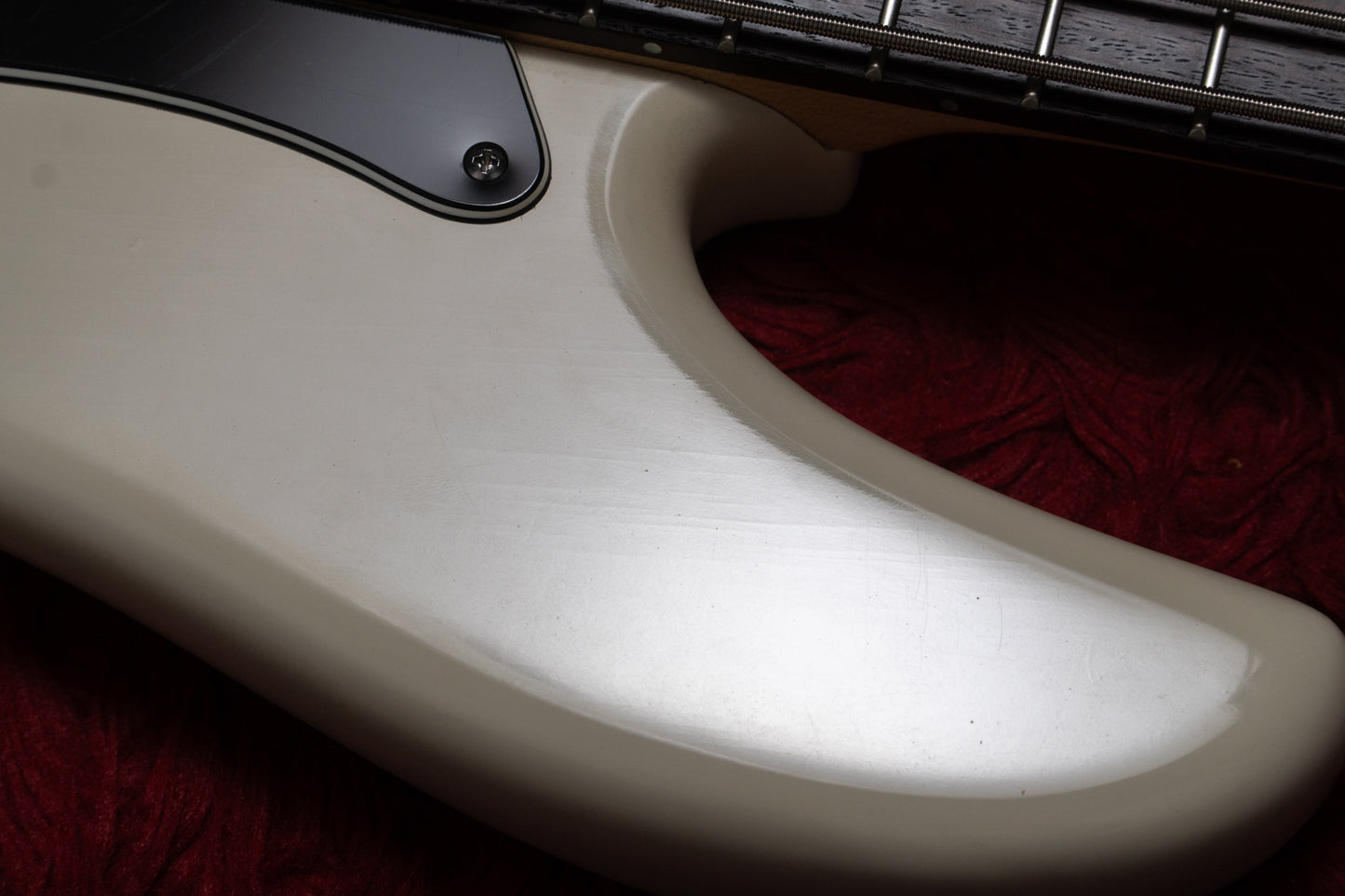 【used】AV Basses / AVP5 LH WH 4.115kg #AVP5-2020-13【GIB Yokohama】