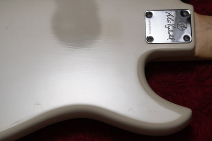 【used】AV Basses / AVP5 LH WH 4.115kg #AVP5-2020-13【GIB Yokohama】