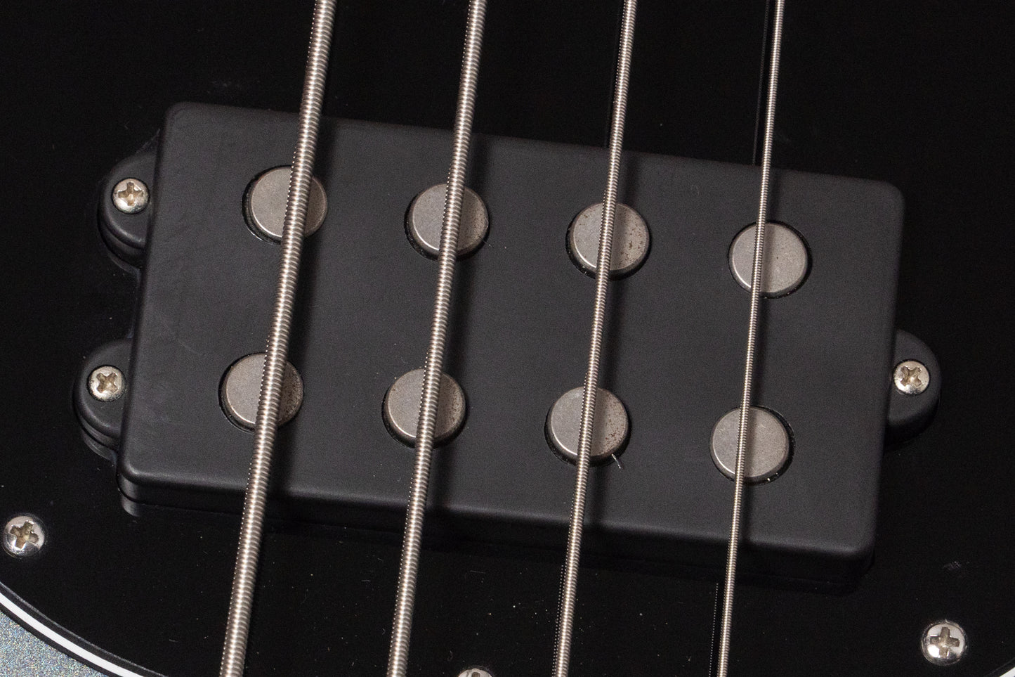 【used】Ernie Ball Music Man / Classic Stingray 4 Mayan Silver 2013 4.270kg #B054265【GIB Yokohama】