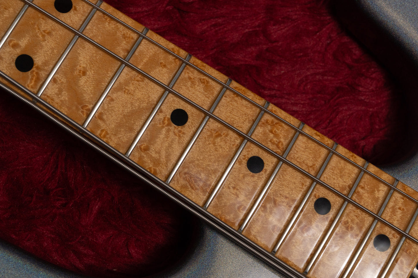 【used】Ernie Ball Music Man / Classic Stingray 4 Mayan Silver 2013 4.270kg #B054265【GIB Yokohama】