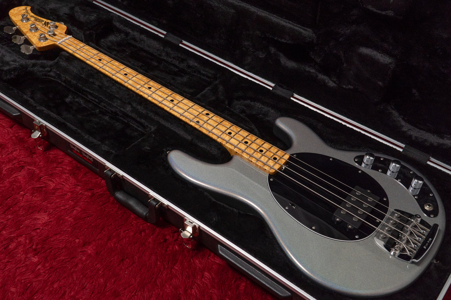 【used】Ernie Ball Music Man / Classic Stingray 4 Mayan Silver 2013 4.270kg #B054265【GIB Yokohama】