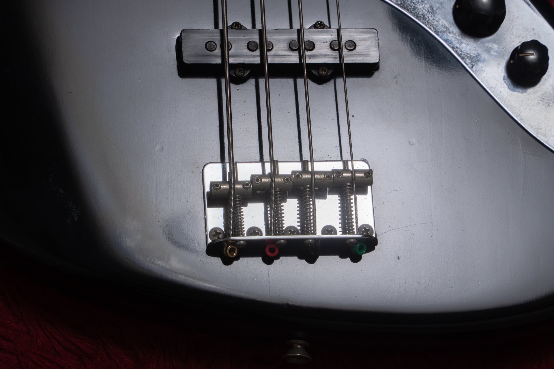 used】Fender / 1965~66 Jazz Bass Refinish Black 4.165kg #L85536