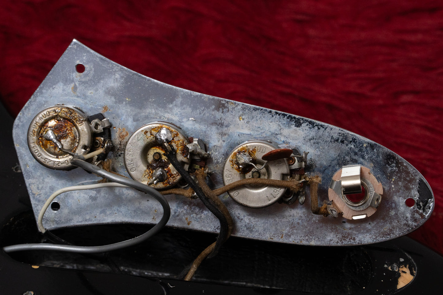 【used】Fender / 1965~66 Jazz Bass Refinish Black 4.165kg #L85536【Consignment】【GIB Yokohama】