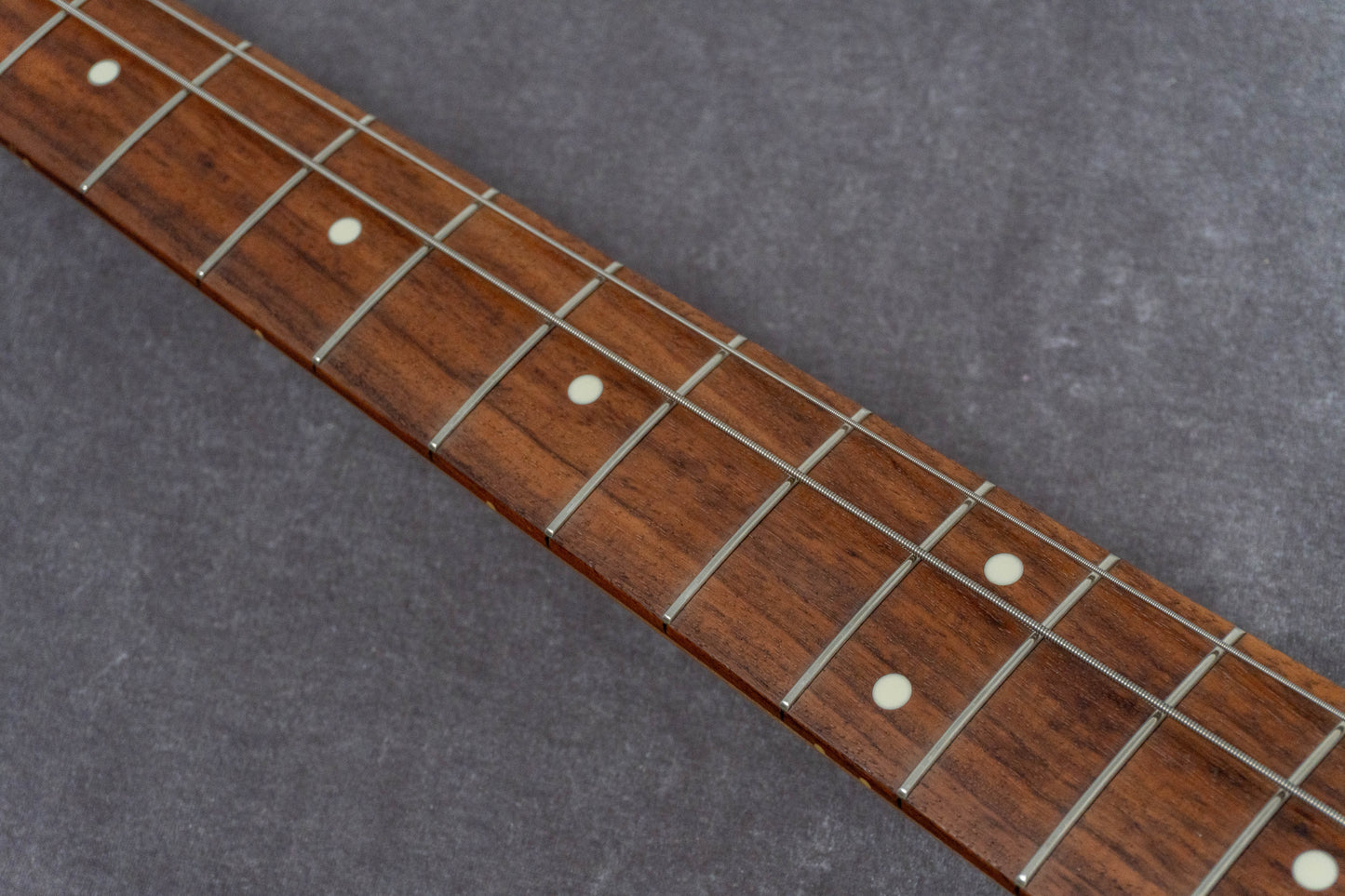 【used】Fender / MIJ Traditional '60s Jazz Bass Arctic White 3.9kg #JD17030778【GIB Hyogo】
