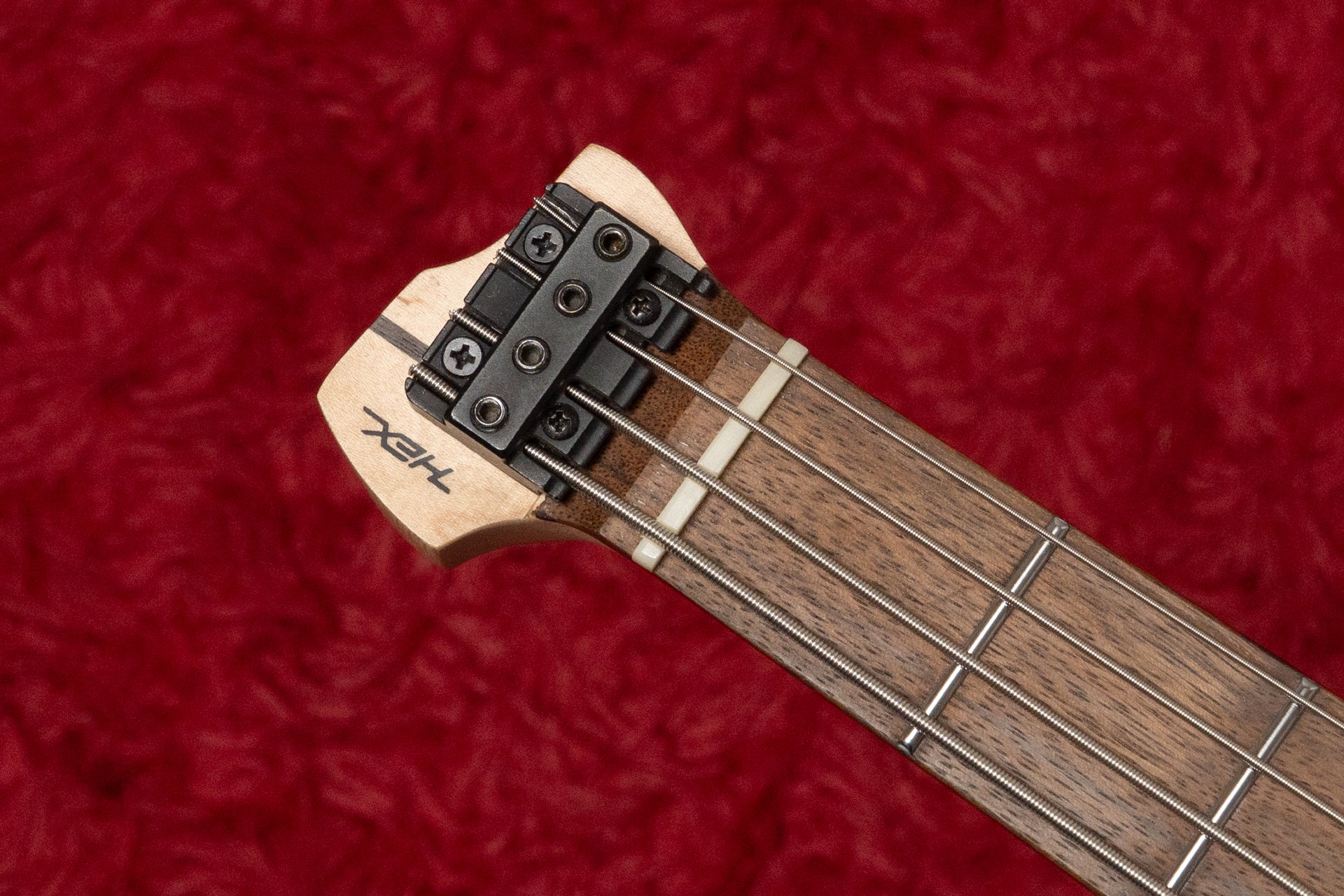 used】HEX Guitars / NB300 Ivory 3.165kg #HJ1202636【GIB Yokohama