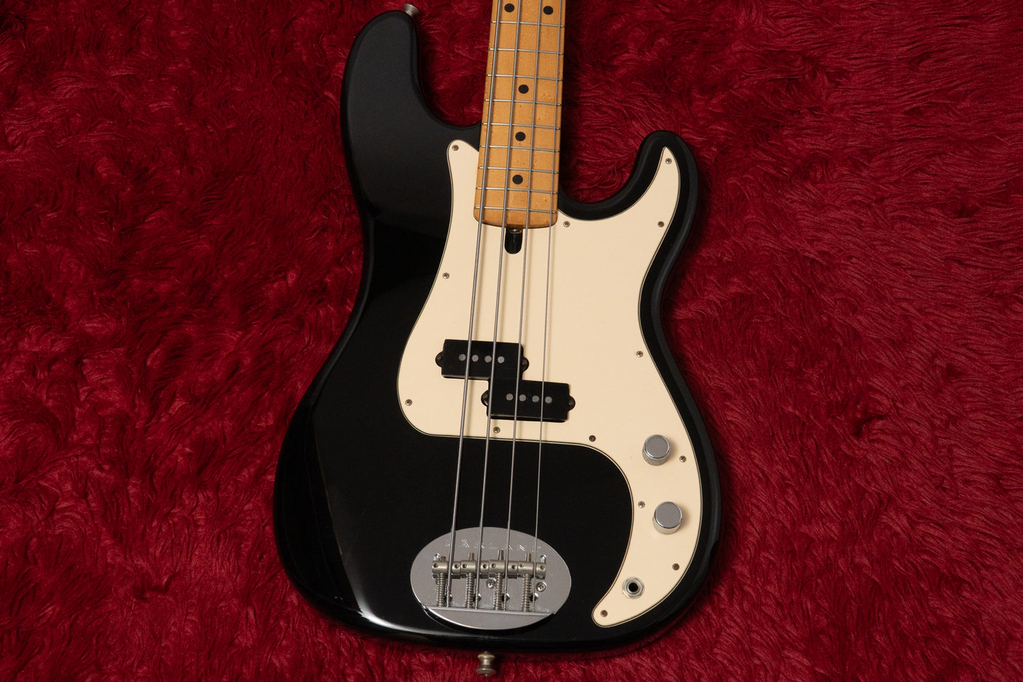 【used】Lakland / USA BG-P・R US44-64 2005 3.885kg #BG 232【Consignment】【GIB Yokohama】