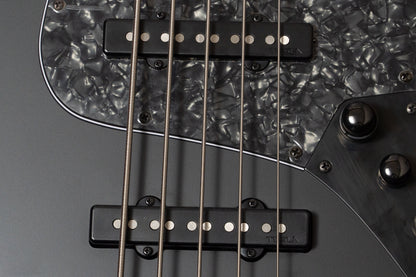 【new】Swing Guitars / Jazz Deluxe 5 Matte Black 4.605kg #26010019【GIB Yokohama】