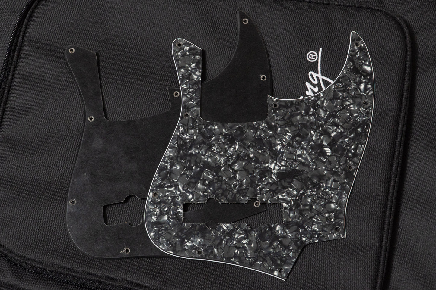 【new】Swing Guitars / Jazz Deluxe 5 Matte Black 4.605kg #26010019【GIB Yokohama】
