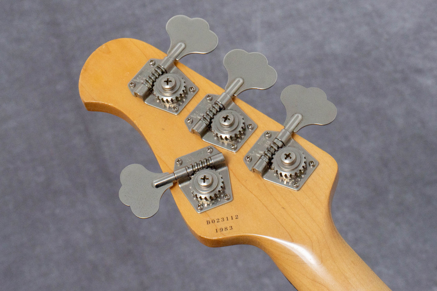 【used】MUSIC MAN / Pre Ernie Stingray 1983 4.667kg #B023112【GIB Hyogo】