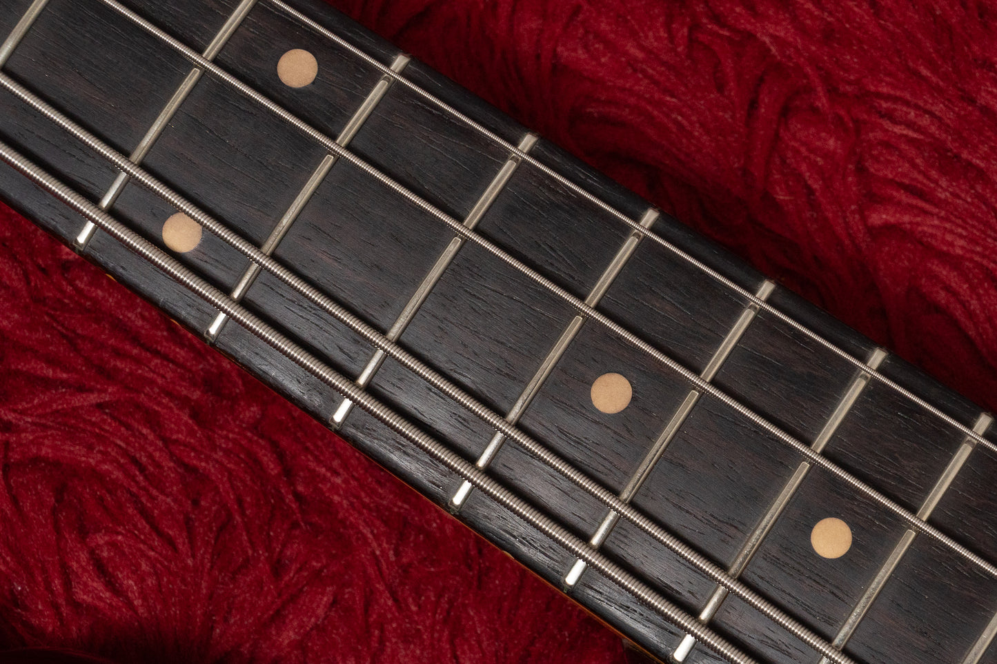 【used】Fender Custom Shop / 1963 Jazz Bass NOS Metallic Red 2003 4.140kg #R16853【GIB Yokohama】【PLEK調整済み】