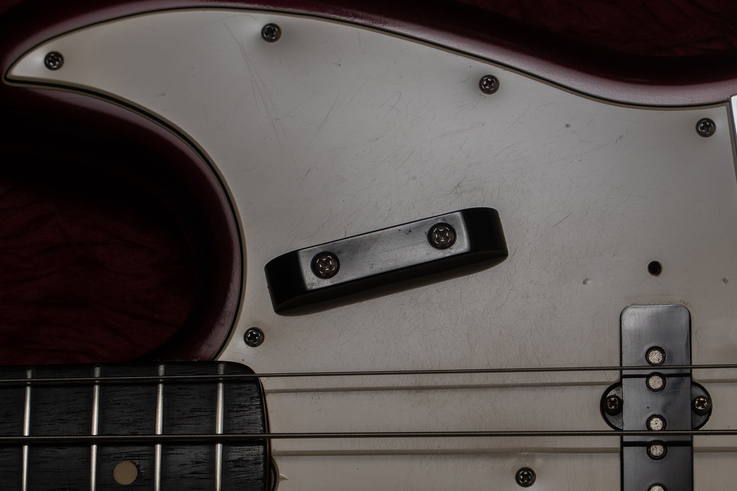 【used】Fender Custom Shop / 1963 Jazz Bass NOS Metallic Red 2003 4.140kg #R16853【GIB Yokohama】【PLEK調整済み】