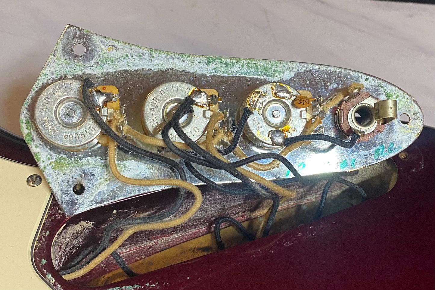 【used】Fender Custom Shop / 1963 Jazz Bass NOS Metallic Red 2003 4.140kg #R16853【GIB Yokohama】【PLEK調整済み】