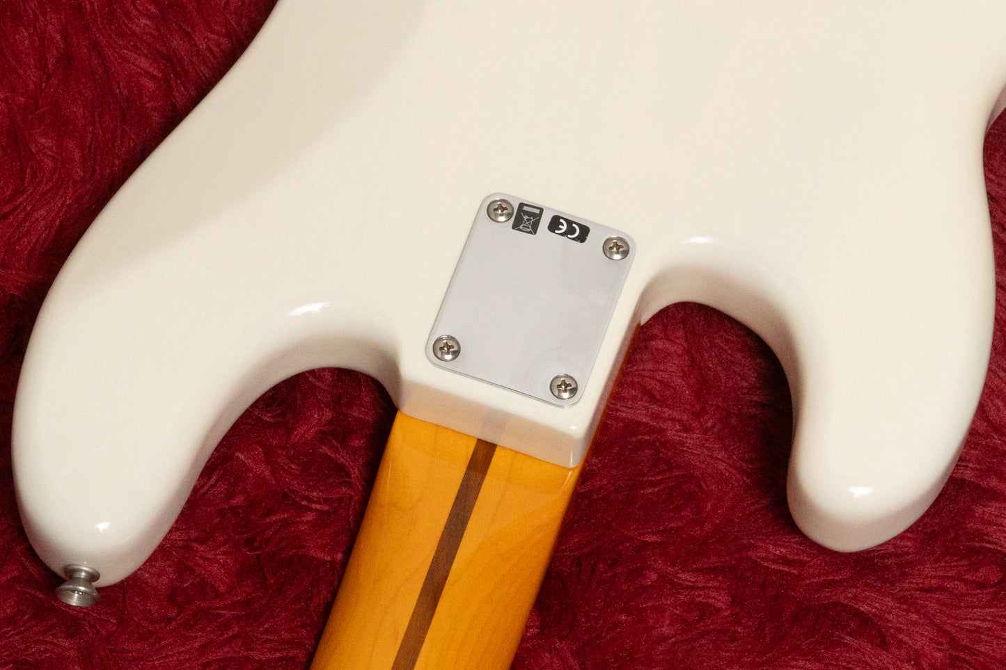 【used】Fender / Classic Series ’50s Precision Bass Lacquer White Blonde 2018 3.785kg #MX18057113【GIB Yokohama】【PLEK調整済】