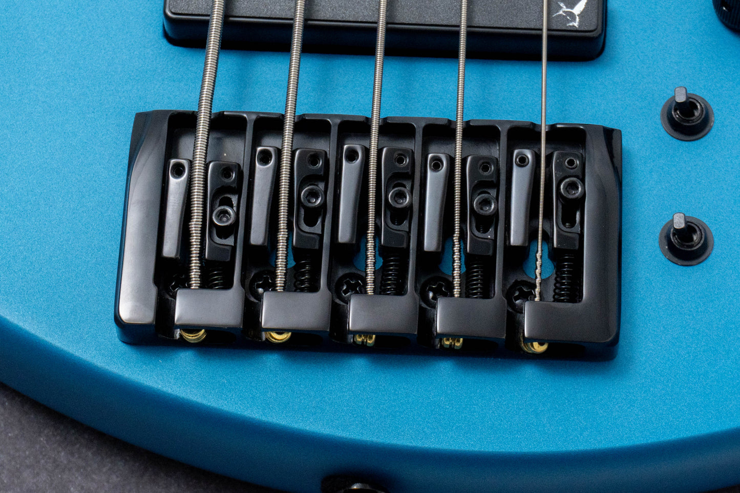 【used】D'Mark Guitars / BASS FUSION III 5 SATIN BLUE 4.14kg #25B0012【GIB Hyogo】