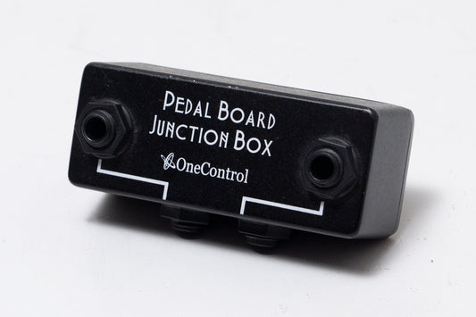 【used】One Control / Minimal Series Pedal Board Junction Box【GIB Yokohama】