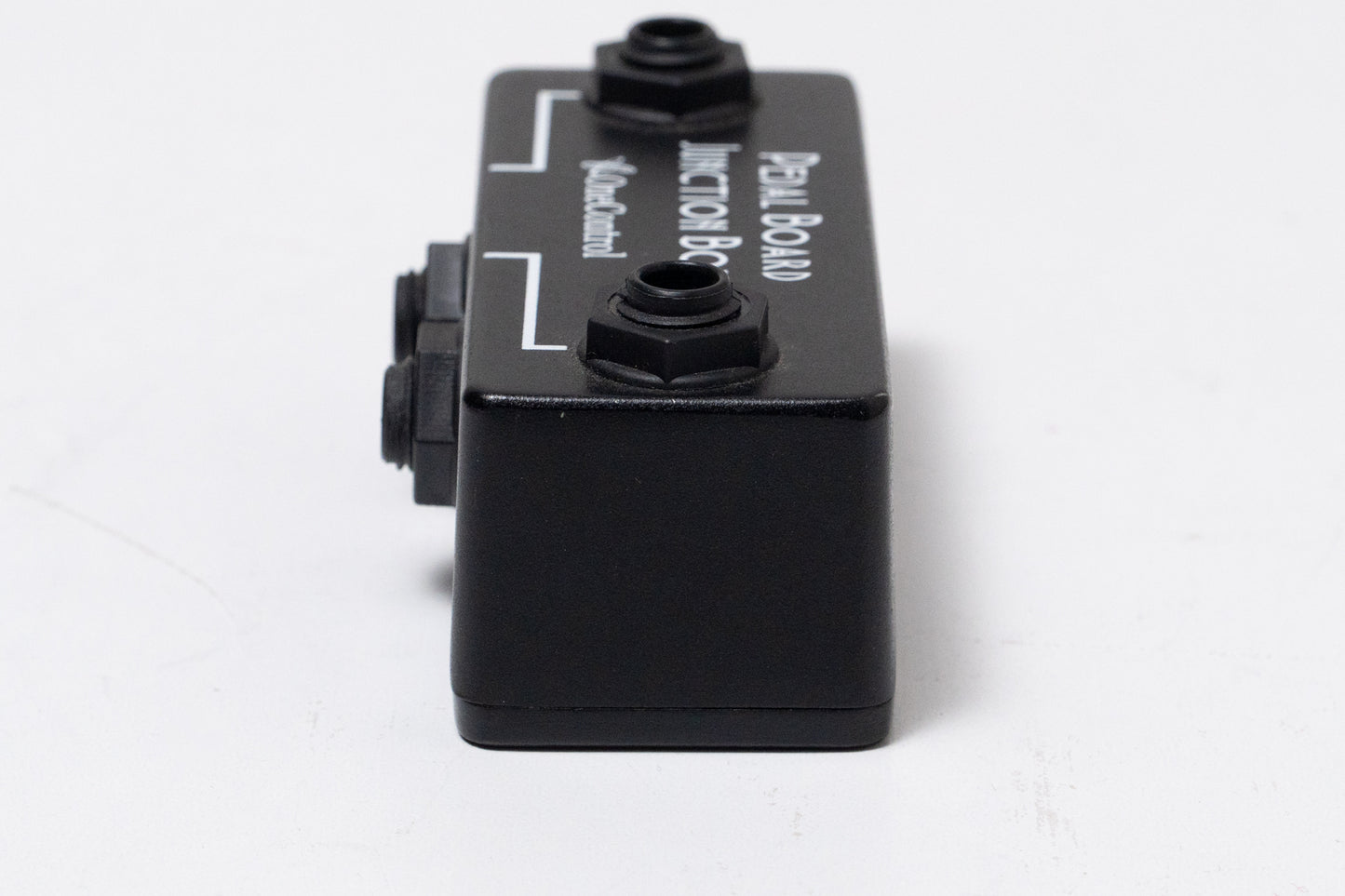 【used】One Control / Minimal Series Pedal Board Junction Box【GIB Yokohama】