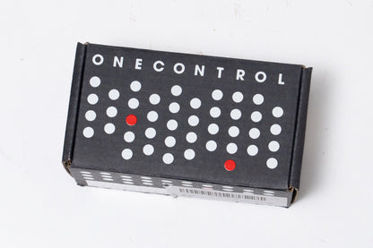 【used】One Control / Minimal Series Pedal Board Junction Box【GIB Yokohama】