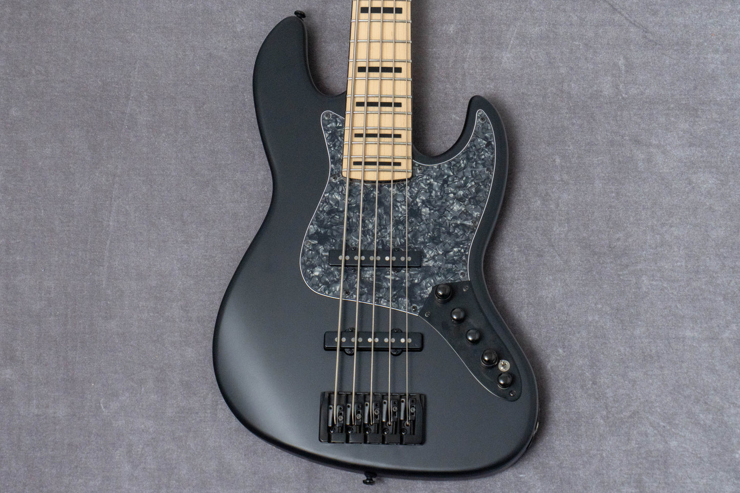 【new】Swing Guitars / Jazz Deluxe 5 Matte Black 4.60kg #26010053【GIB Hyogo】