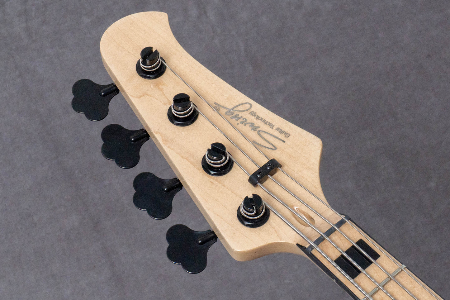 【new】Swing Guitars / Jazz Deluxe 4 Matte Black 4.13kg #26010005【GIB Hyogo】【Plek-adjusted】
