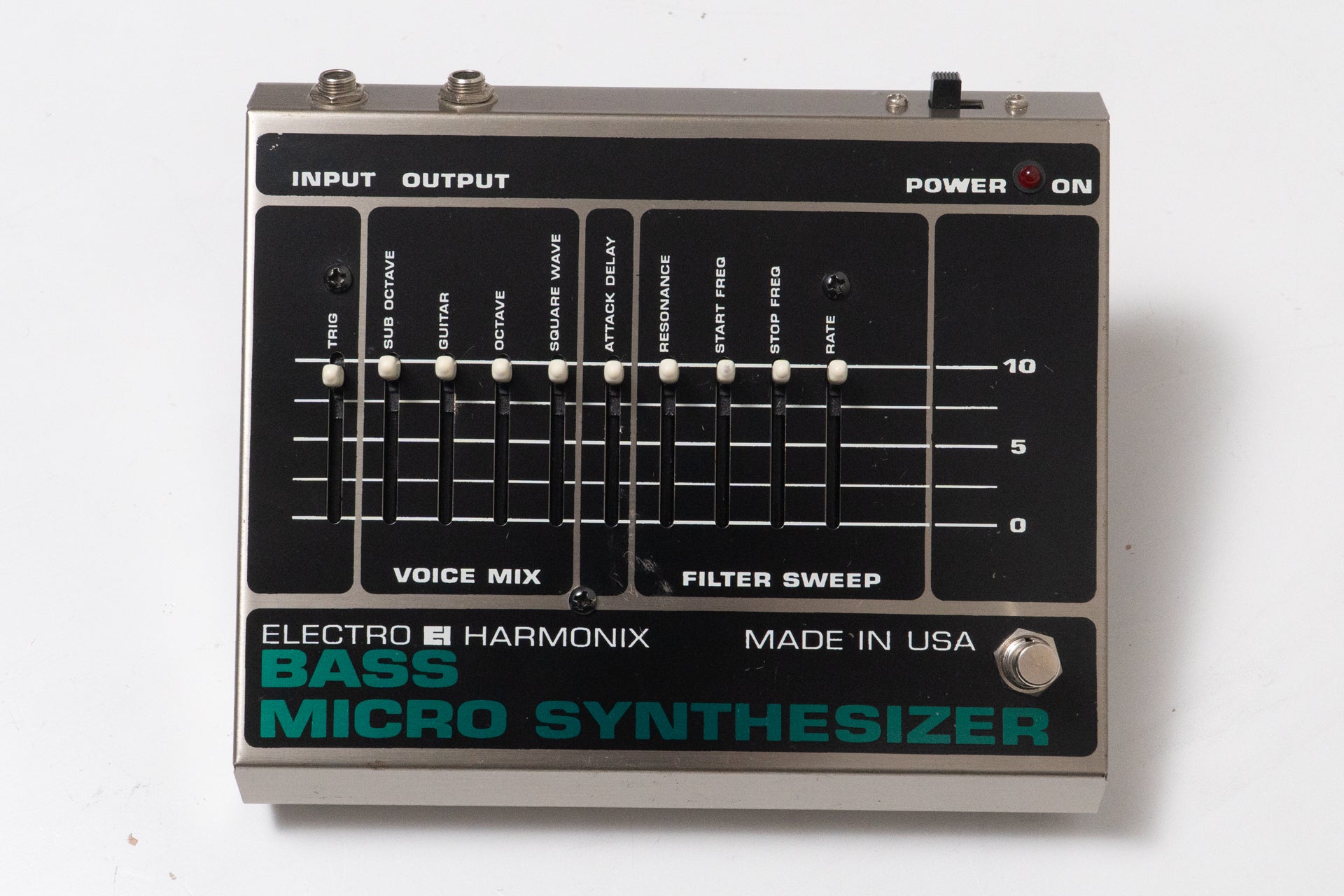 Electro-Harmonix Bass Micro Synthesizer 【公式通販】