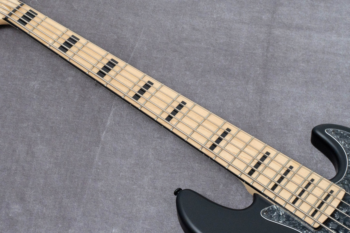 【new】Swing Guitars / Jazz Deluxe 5 Matte Black 4.78kg #26010018【GIB Hyogo】