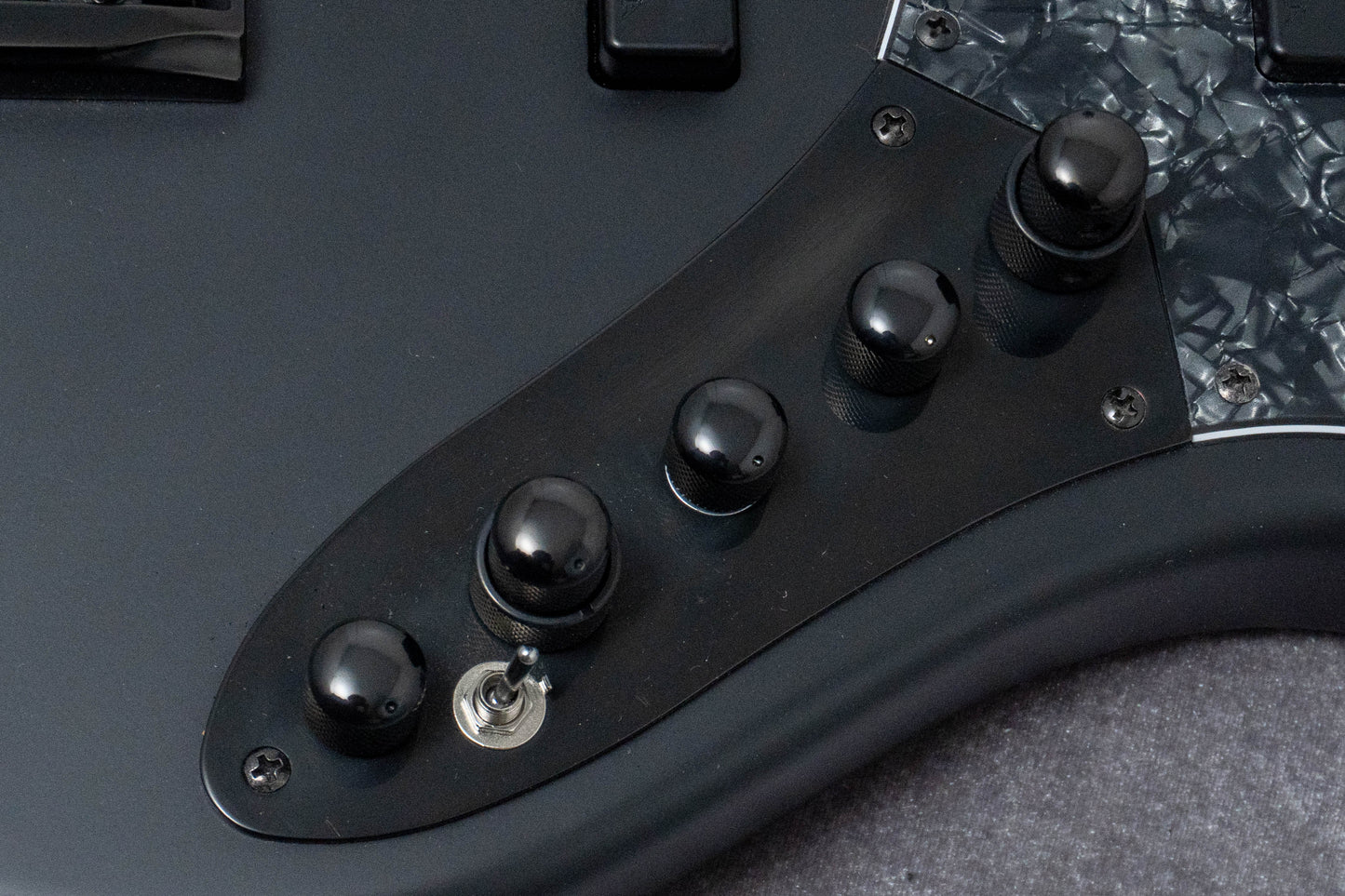 【new】Swing Guitars / Jazz Deluxe 5 Matte Black 4.78kg #26010018【GIB Hyogo】