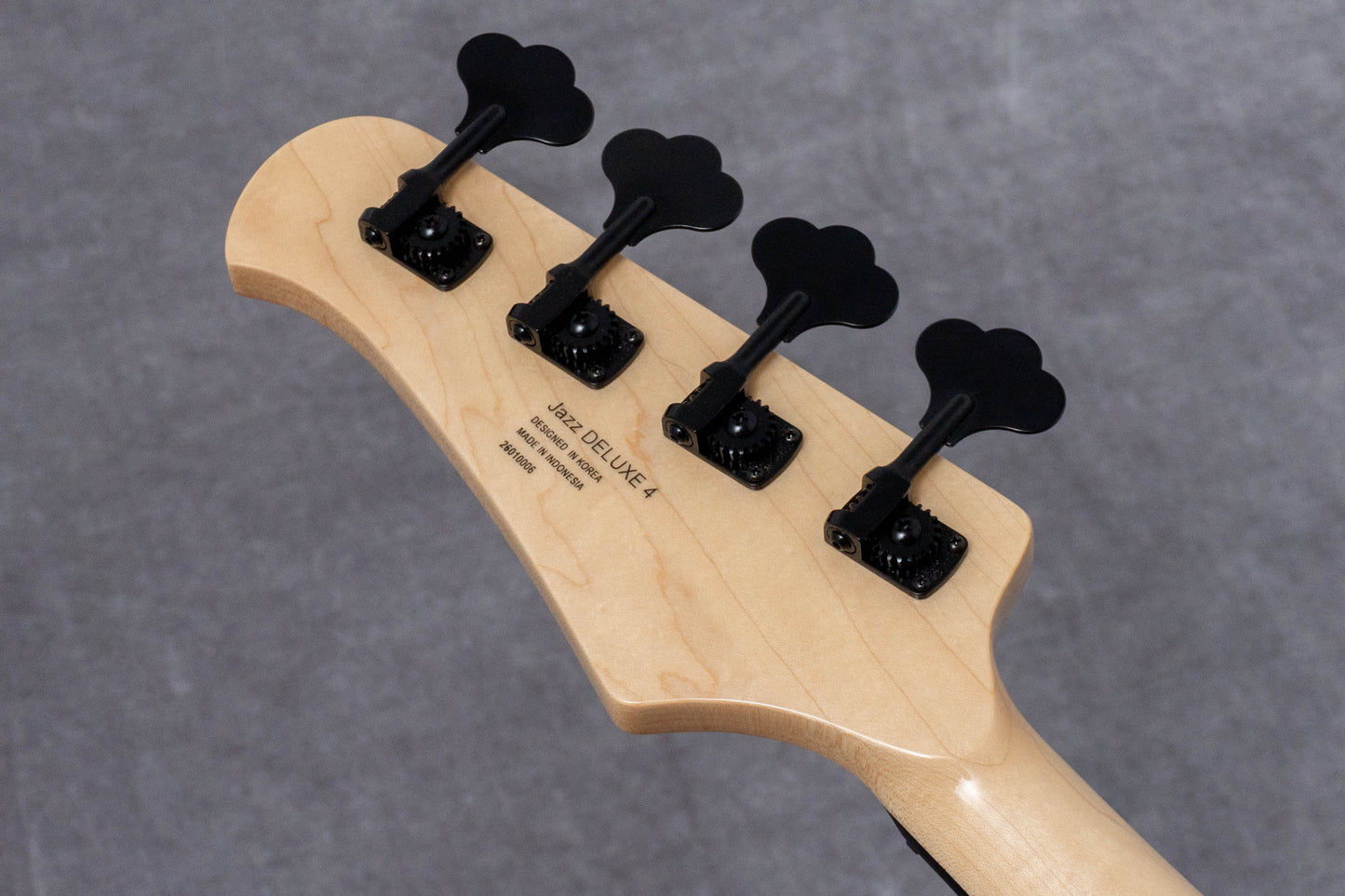【new】Swing Guitars / Jazz Deluxe 4 Matte Black 4.26kg #26010006【GIB Hyogo】