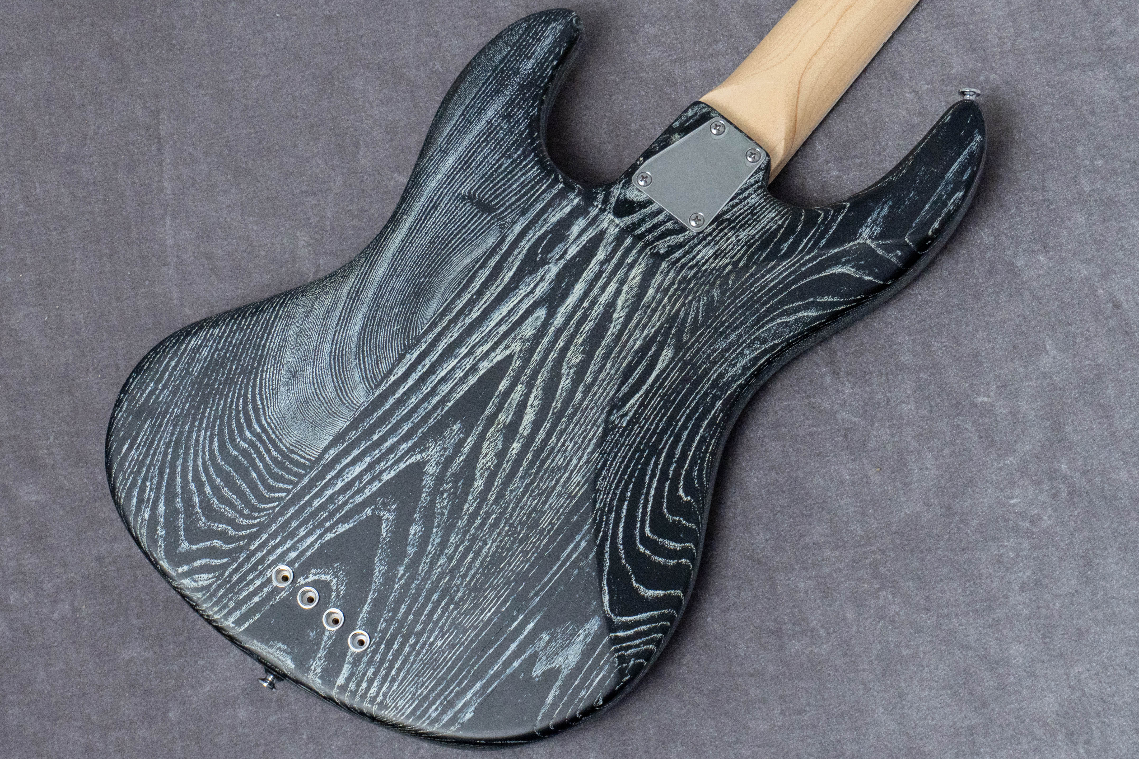 used】Grass Roots / G-AMAZE-DX/LS Black Satin in White 4.03kg