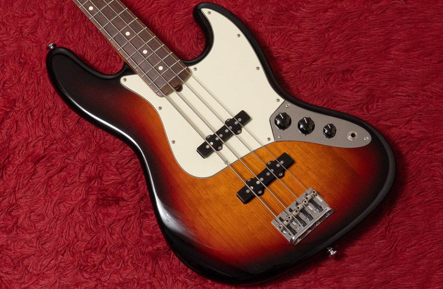 【used】Fender / American Professional Jazz Bass 3TS 2016 4.120kg #US16056816【GIB Yokohama】